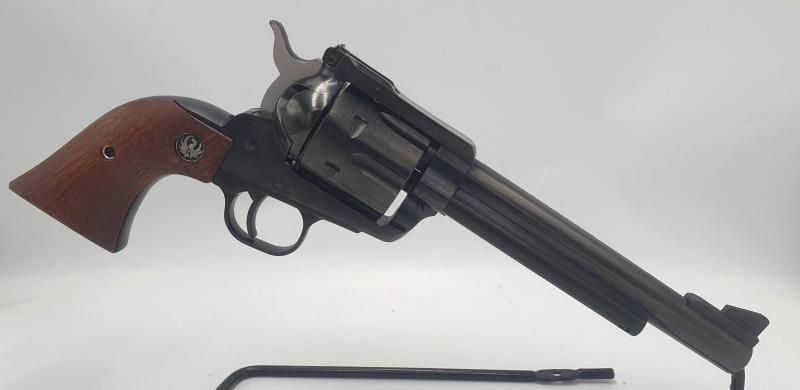 RUGER BLACKHAWK 9X19
