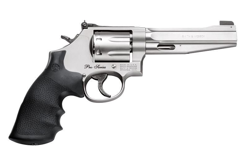 SMITH & WESSON 686 pro series 5"